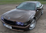 BMW  BMW E38